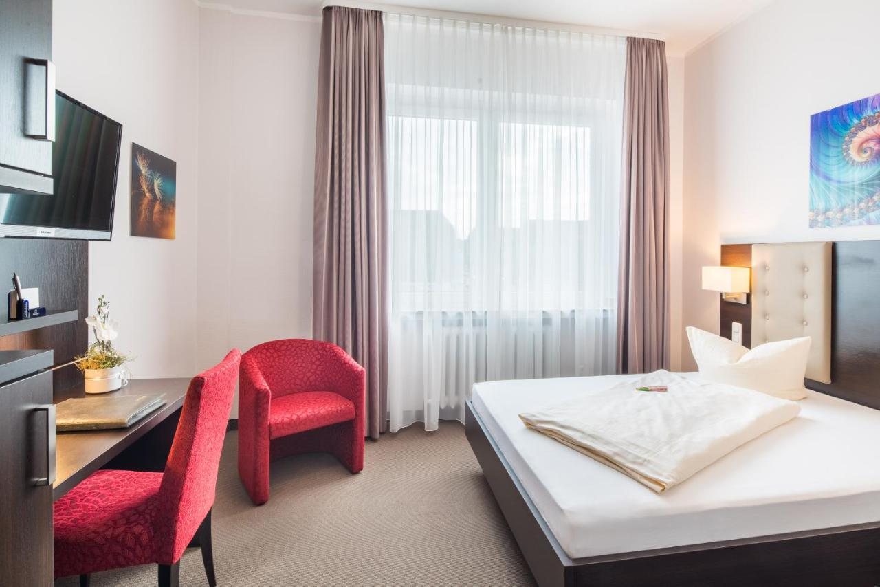 Hotel Monopol Гельзенкирхен Экстерьер фото