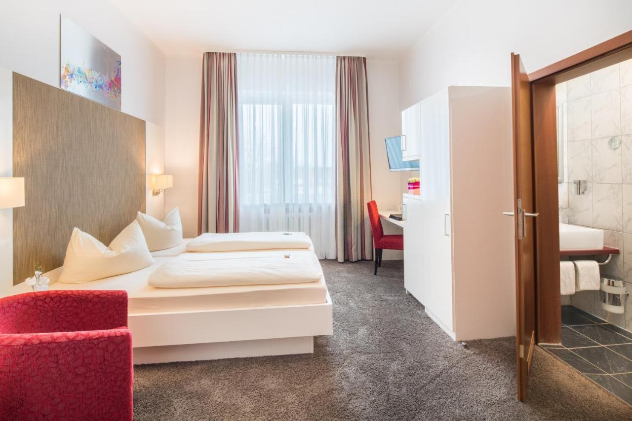 Hotel Monopol Гельзенкирхен Экстерьер фото